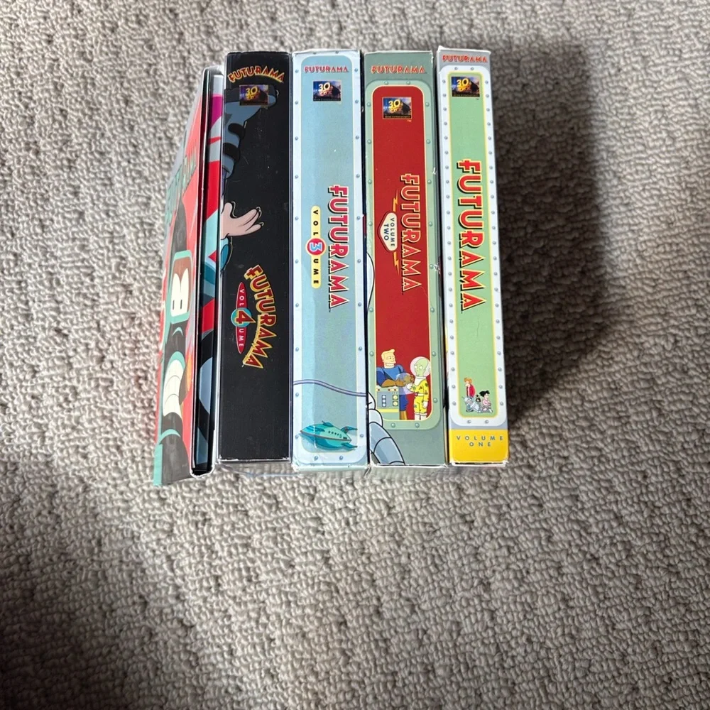 Futurama DVD Box Set Volumes - Colorful Cartoon Covers - Picture 3 of 5